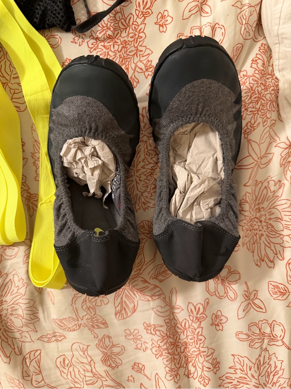 Nike Studio Air Wrap Yellow and Shoes and Ribbons RARE 2012 - Picture 8 of 12